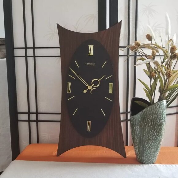 1960's Original MCM Atomic / Polygon Wall Clock - Bulova Caravelle - Picture 1 of 8